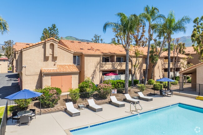 2055 N Central Ave - Summerwind Apartments