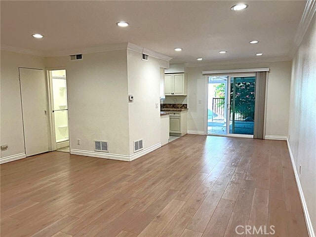 Photo - 1787 W Greenleaf Ave