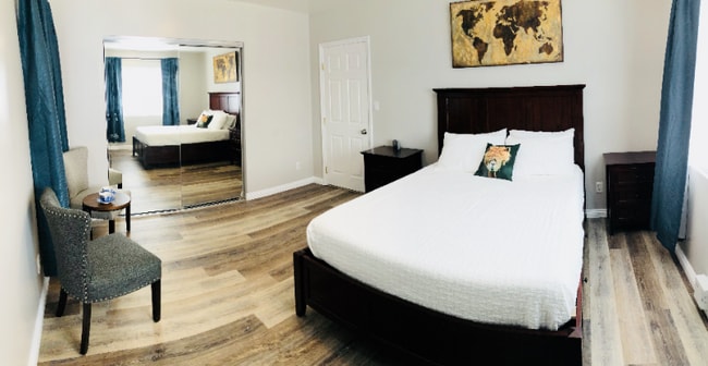 Photo - 11456 Mclaren St