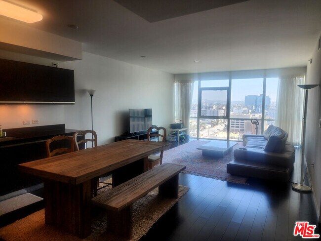 Photo - 3785 Wilshire Blvd Unit 1510