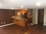 Photo - Los Caballeros #121 Unit 121A