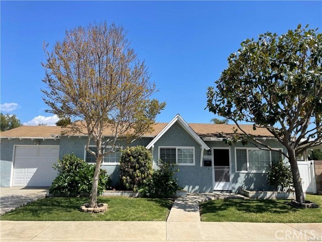 Photo - 2206 A St Townhome