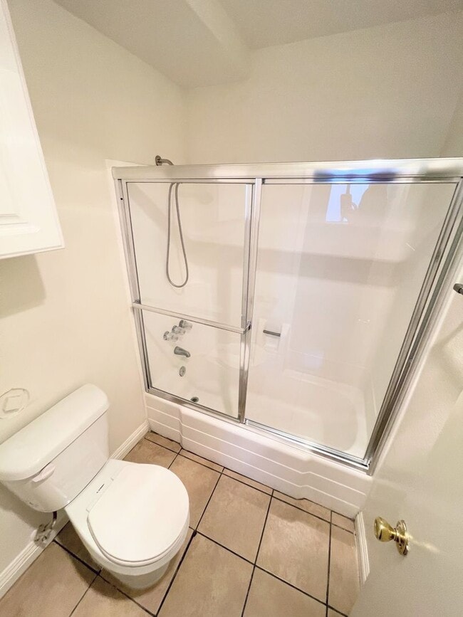 Photo - LARGE 1bd/1ba in NoHo WITH Parking! Unit #1