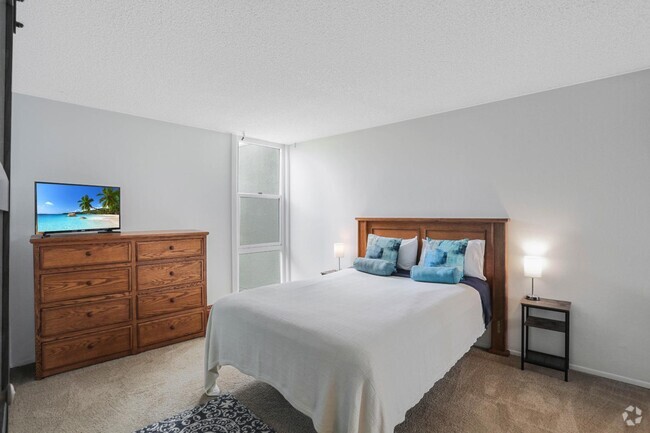 Building Photo - 3050 Rue D’Orleans Unit 401 Rental