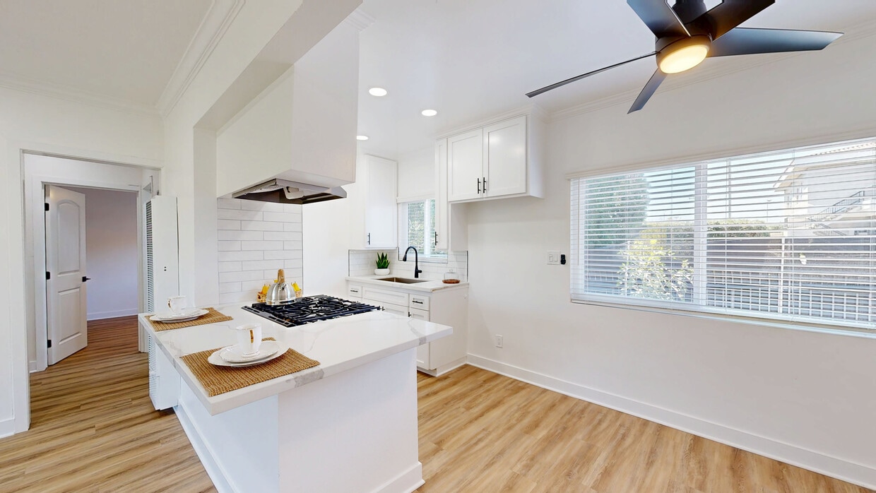 3D Tour - Pinecrest Apartments