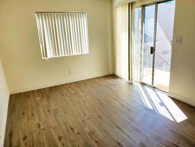 Photo - 361 13th St Unit SEAL BEACH #4