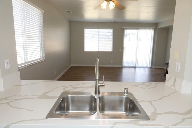 Photo - 1559 W Ave H4