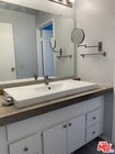 Photo - 1502 N Kenmore Ave Apartment