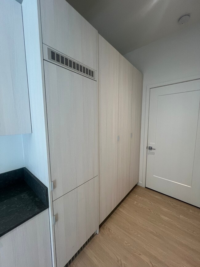 Photo - 1901 Overland Ave Unit 106B