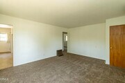 Photo - 1570 Allen Ave Townhome