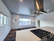 Photo - 934 E. Broadway-