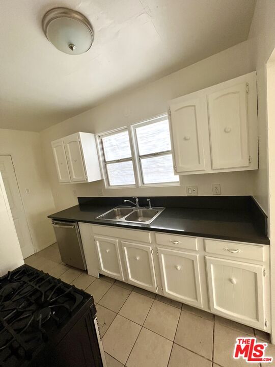 Photo - 505 Edgewood St