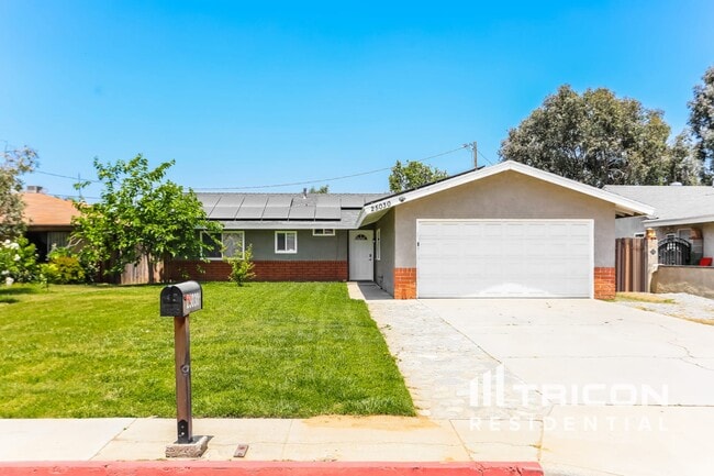Building Photo - 25030 Gentian Ave Rental