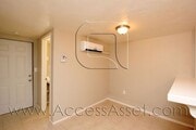 Photo - 242 N Chestnut St Unit 3