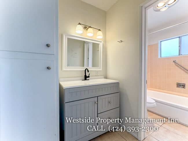 Photo - 1014 N Spaulding Ave