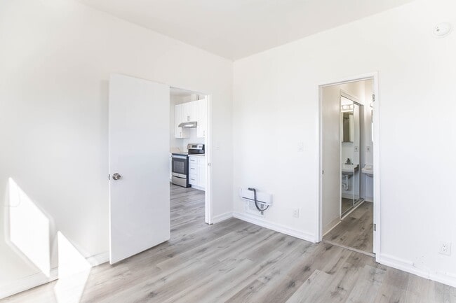 Photo - 39 Sunset Ave