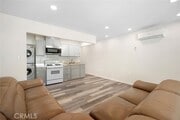 Photo - 614 N 4th St