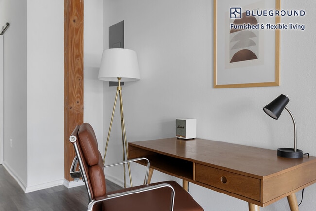 Photo - 4133 Redwood Ave Unit FL3-ID1116