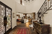 Photo - 4909 Woodley Ave