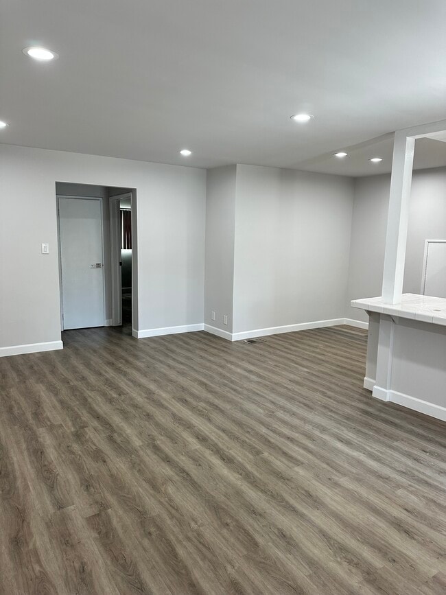Photo - 1477 S Sherbourne Dr Unit 1