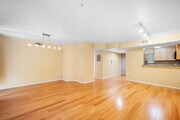 Photo - 422 Hawthorne St Condo
