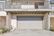 Photo - 19535 Rinaldi St