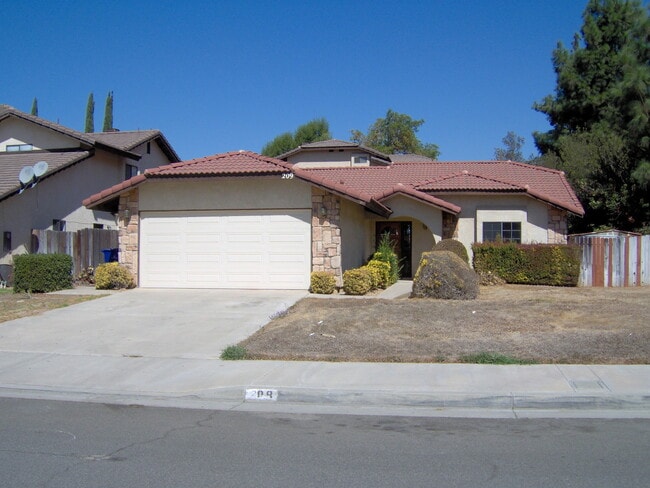 Photo - Riverside UCR 3 Bedroom, 2 Bathroom Home