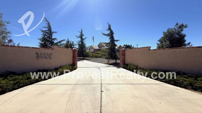 Photo - 10281 Whitehaven St