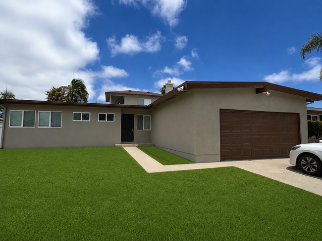 Building Photo - Newly Renovated Home in the Heart of Clairemont