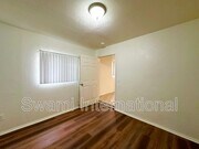 Photo - 1733 1/2 E. 63rd St.