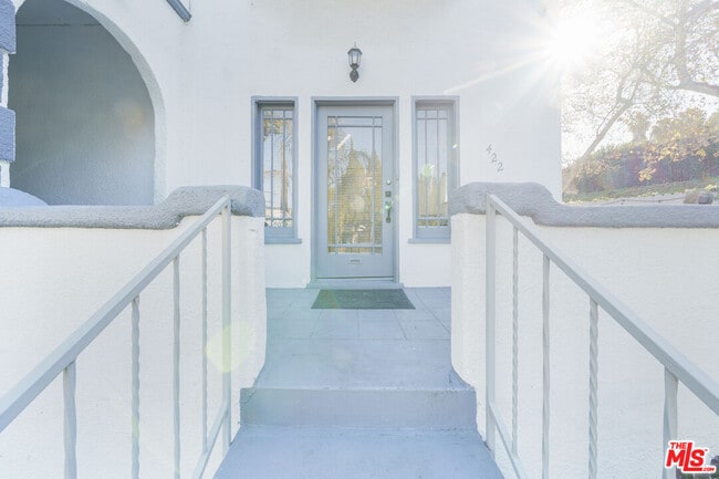 Photo - 424 N Reno St