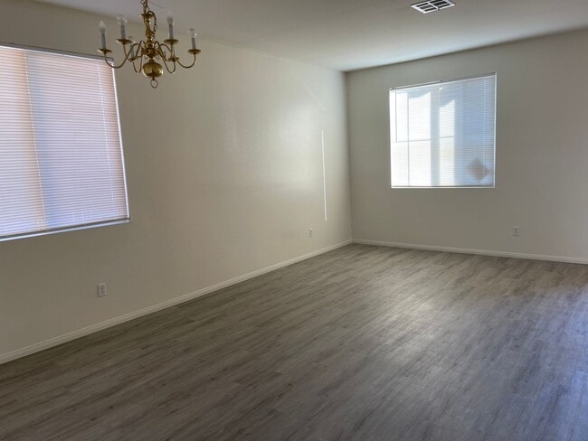 Photo - 14190 Blackstone St