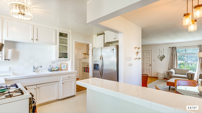 Photo - 506 N Rosemary Ln