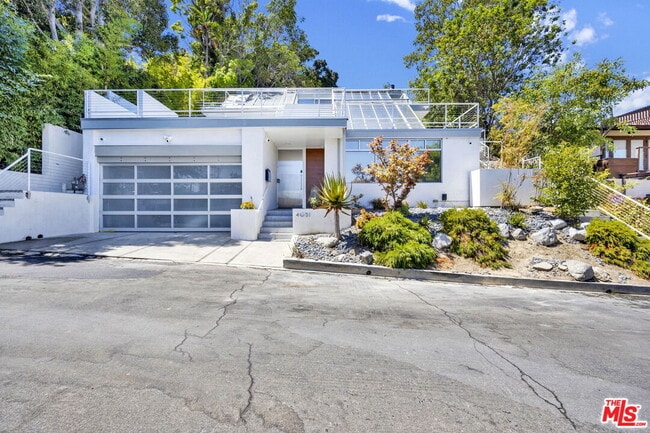 Photo - 4051 Weslin Ave House