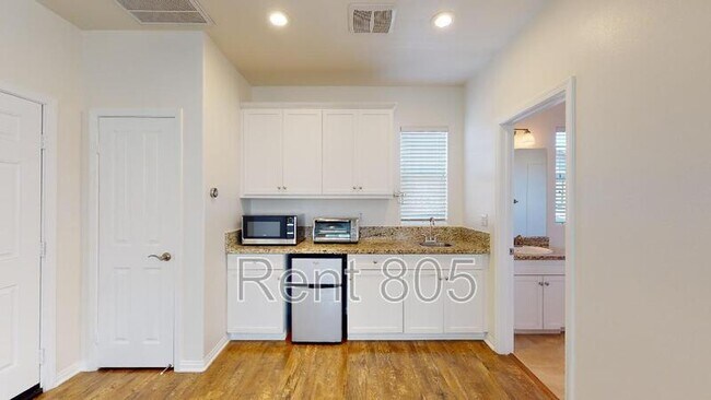 Photo - 561 Nile River Dr