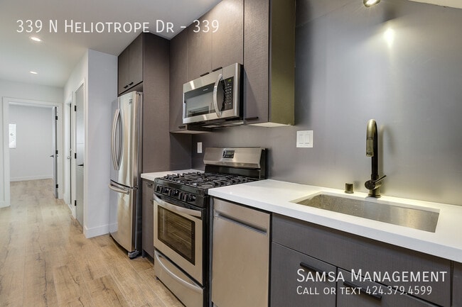 Building Photo - 339 Heliotrope Dr Unit 339