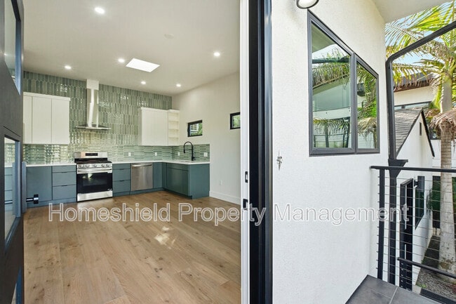 Photo - 3704 Wilcox St Unit B