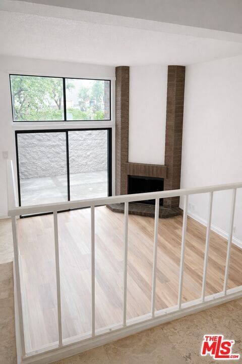 Building Photo - 13000 Mindanao Wy Unit 3