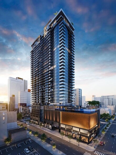 Building Photo - 1331 Columbia St Unit 3605