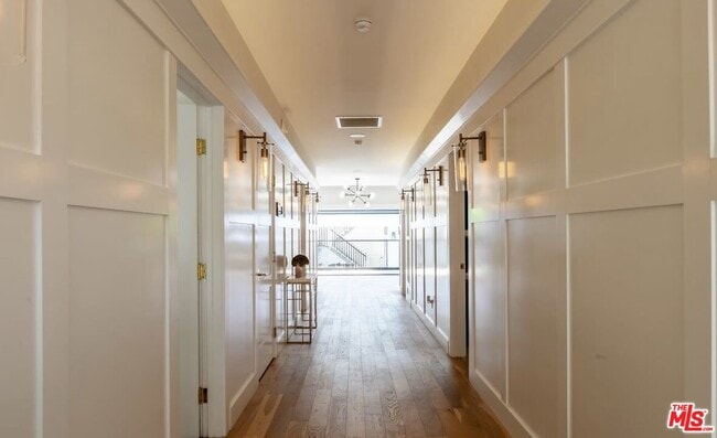 Photo - 1524 N Sierra Bonita Ave