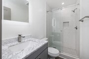 3BD, 2BA - 1,600SF - Second Bathroom - 1408 Barry Ave Apartments