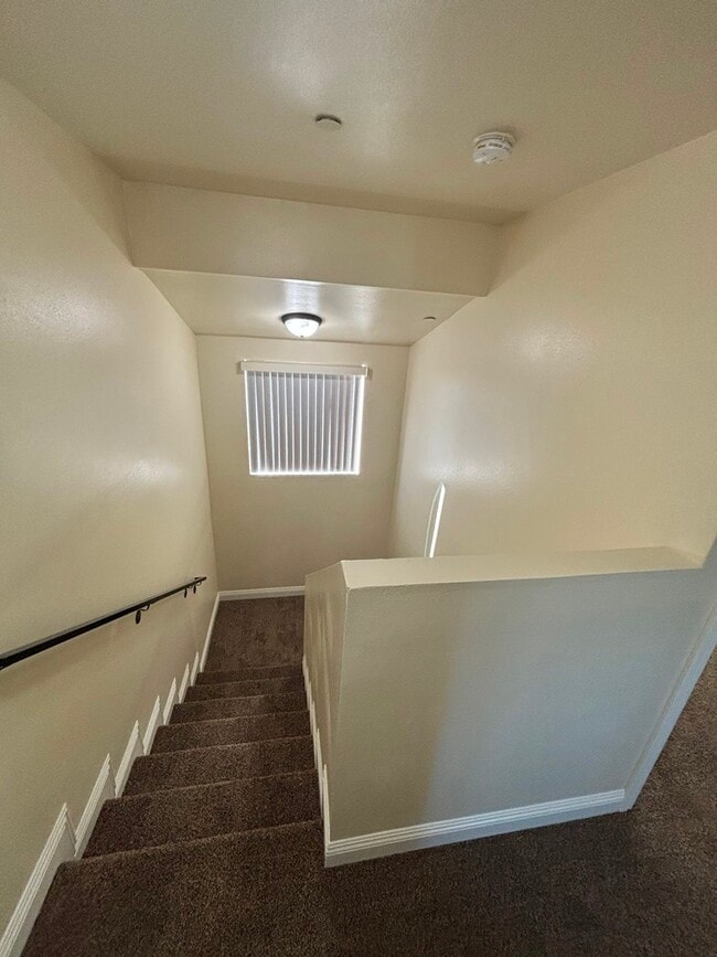 Photo - 155 W 77th St