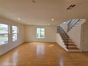 Photo - 5321 Auckland Ave