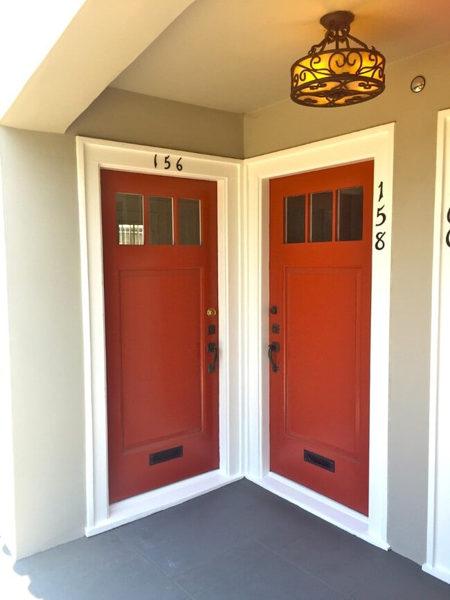 Photo - 156 S Catalina St