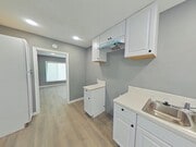 Photo - 1117 N Mayfield Ave Apartments Unit 1117