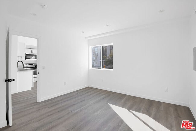 Photo - 1610 S Beverly Glen Blvd Unit 10