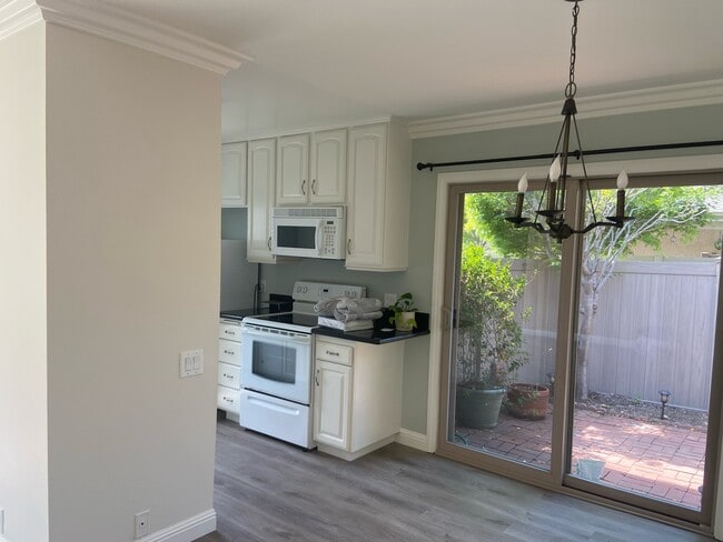 Photo - 2196 Dawn Ct