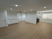 Photo - 3155 Montrose Ave