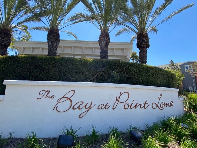 Photo - Perfect Location Unit close to everything!