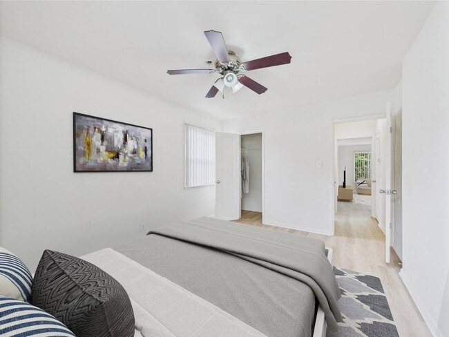 Photo - Banner Circle Apartments